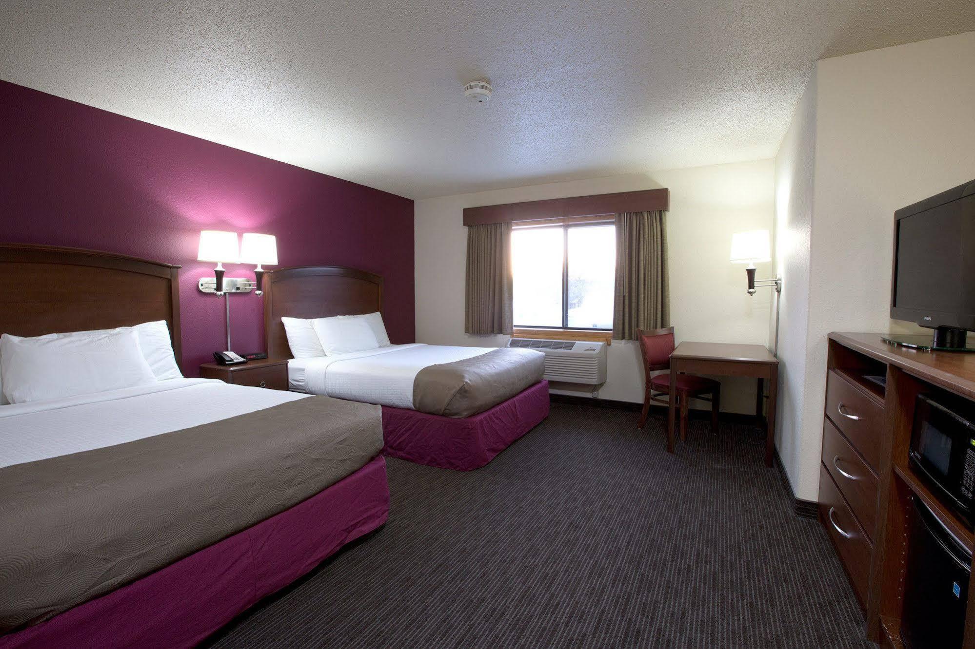 Americinn By Wyndham Osceola Dış mekan fotoğraf