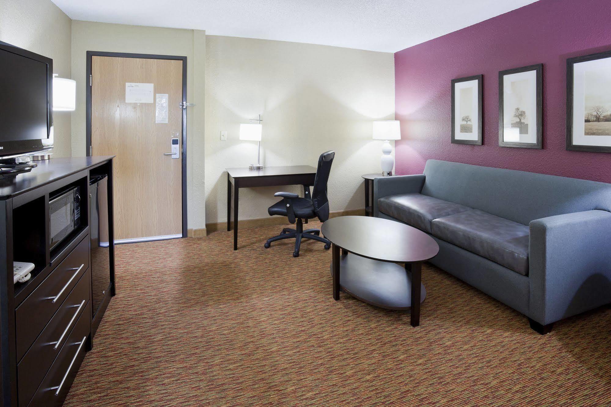 Americinn By Wyndham Osceola Dış mekan fotoğraf